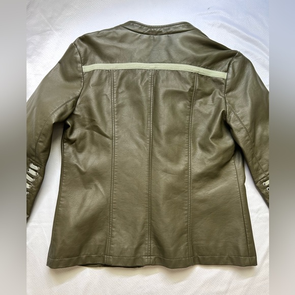 Green unique vintage leather jacket 💚 size small motorcycle/ Biker street wear - Picture 5 of 8